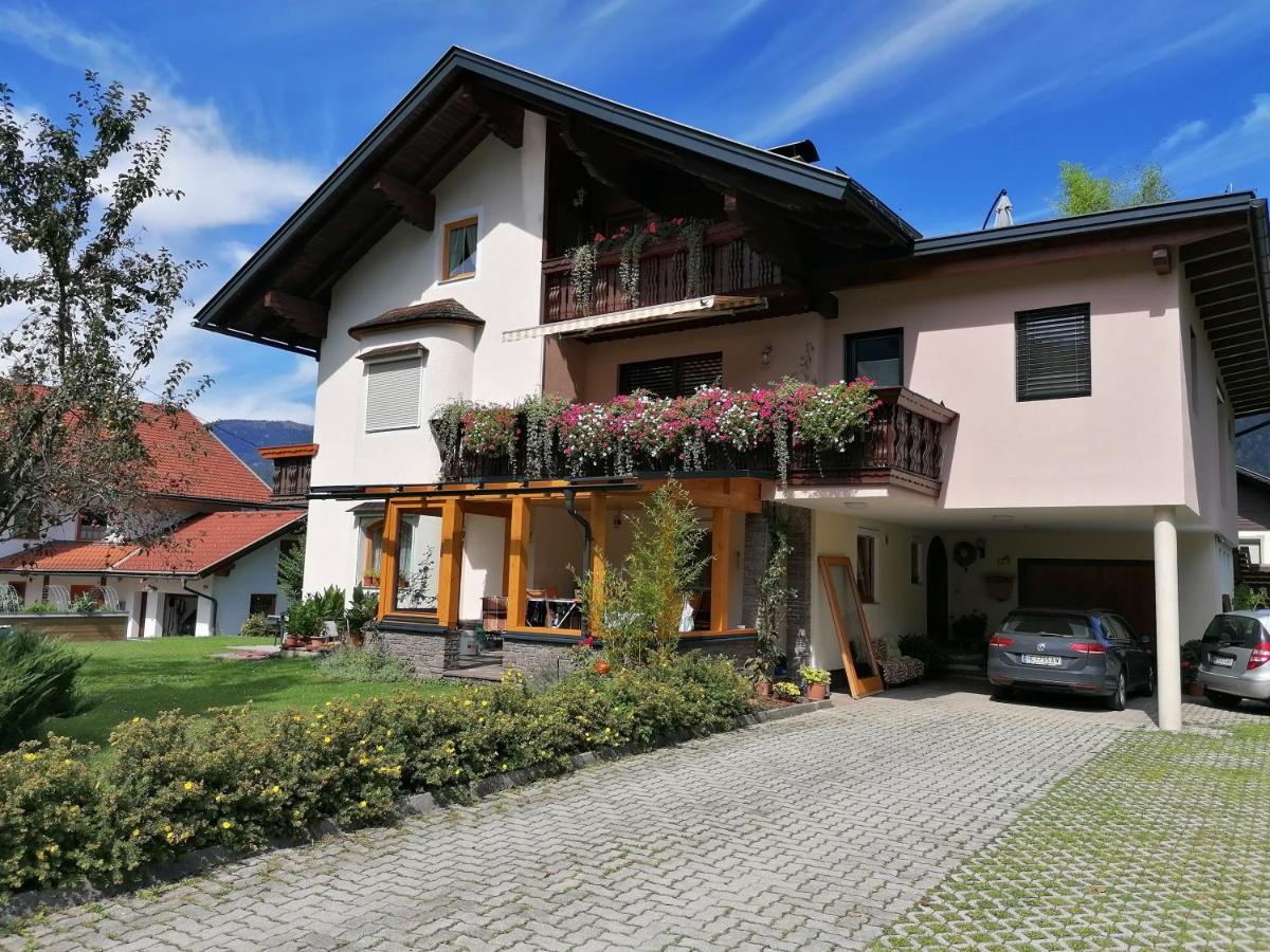 Nikolaus Und Evelyn Astner, Ferienwohnungen Tröpolach Esterno foto